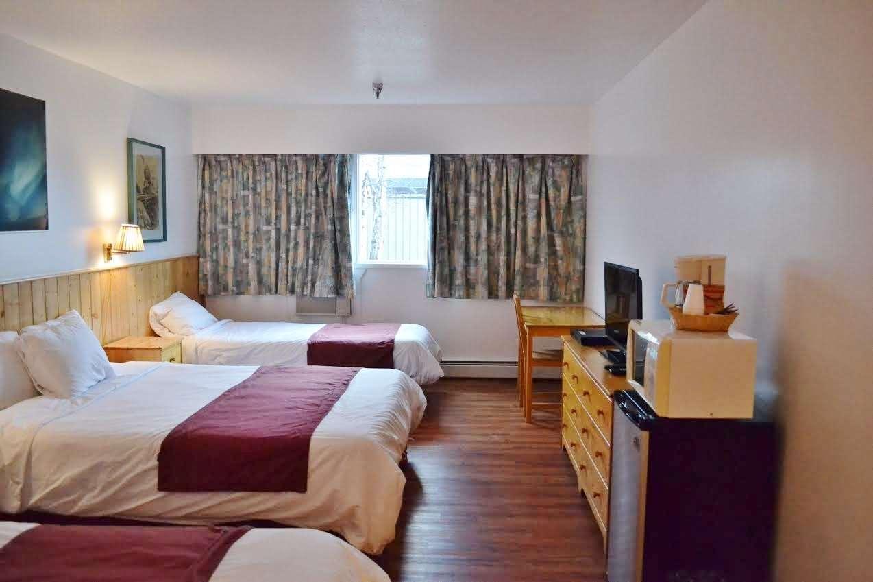 Canadas Best Value Inn- Riverview Hotel Whitehorse Kültér fotó