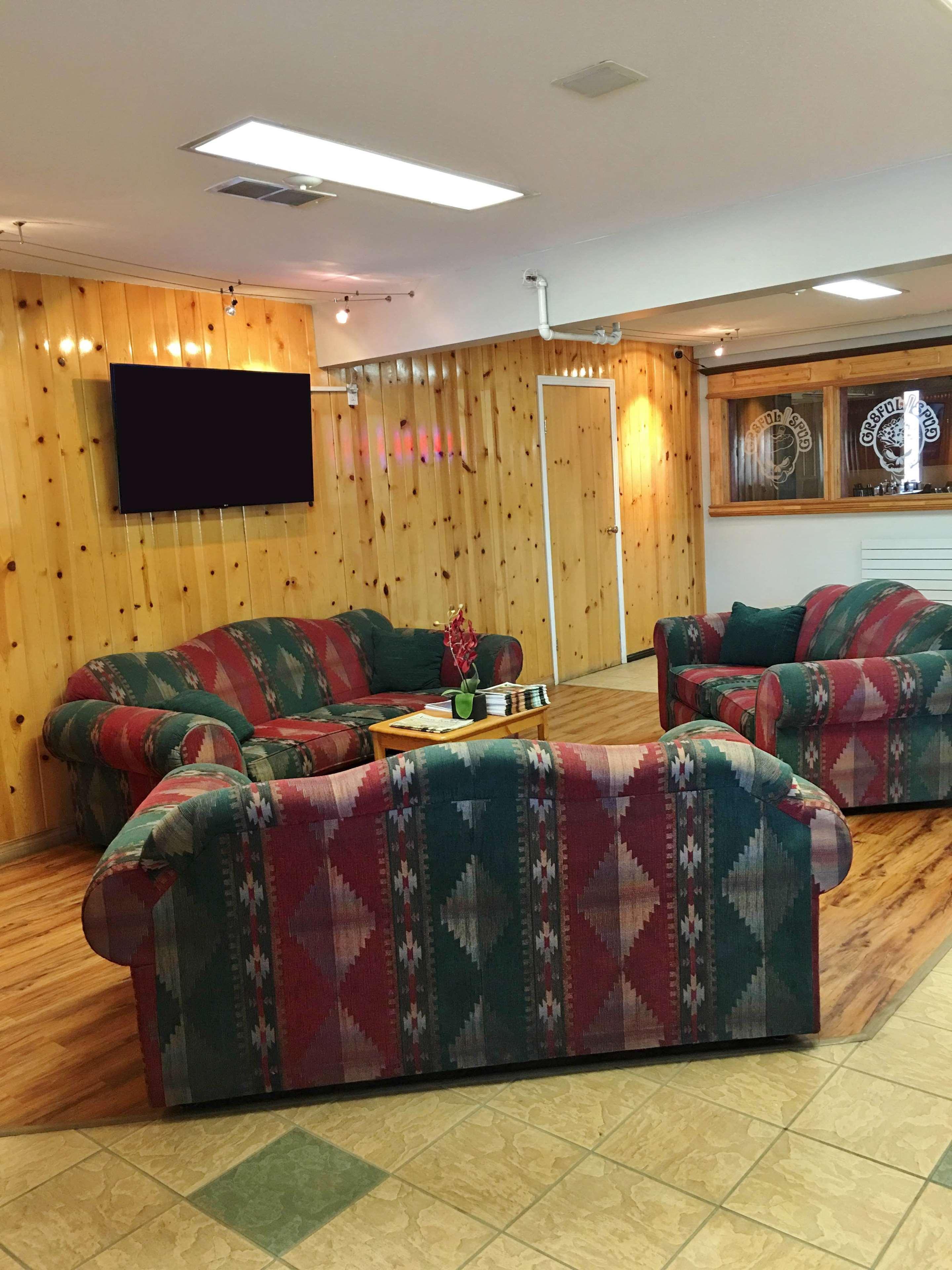 Canadas Best Value Inn- Riverview Hotel Whitehorse Kültér fotó