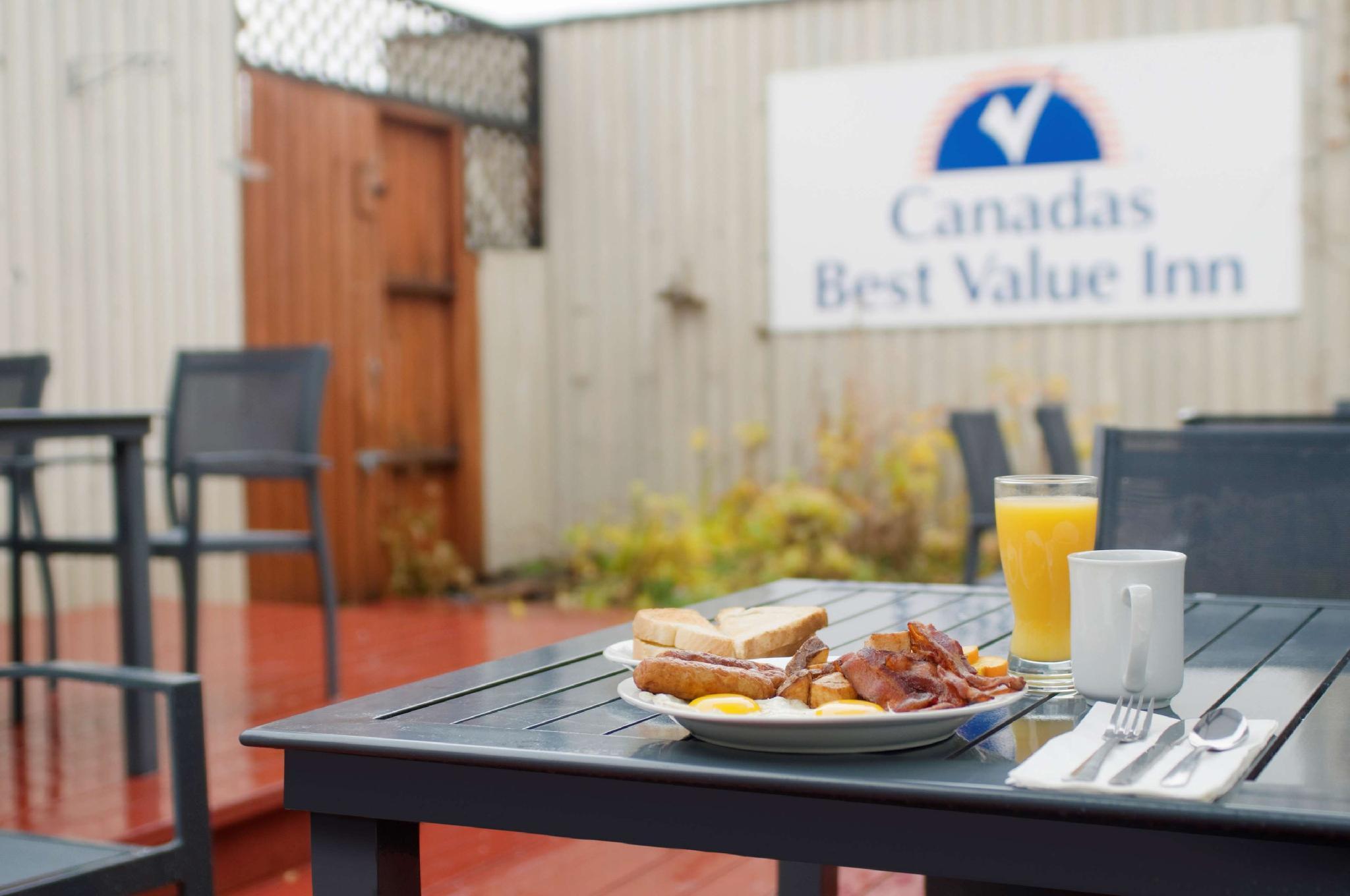 Canadas Best Value Inn- Riverview Hotel Whitehorse Kültér fotó