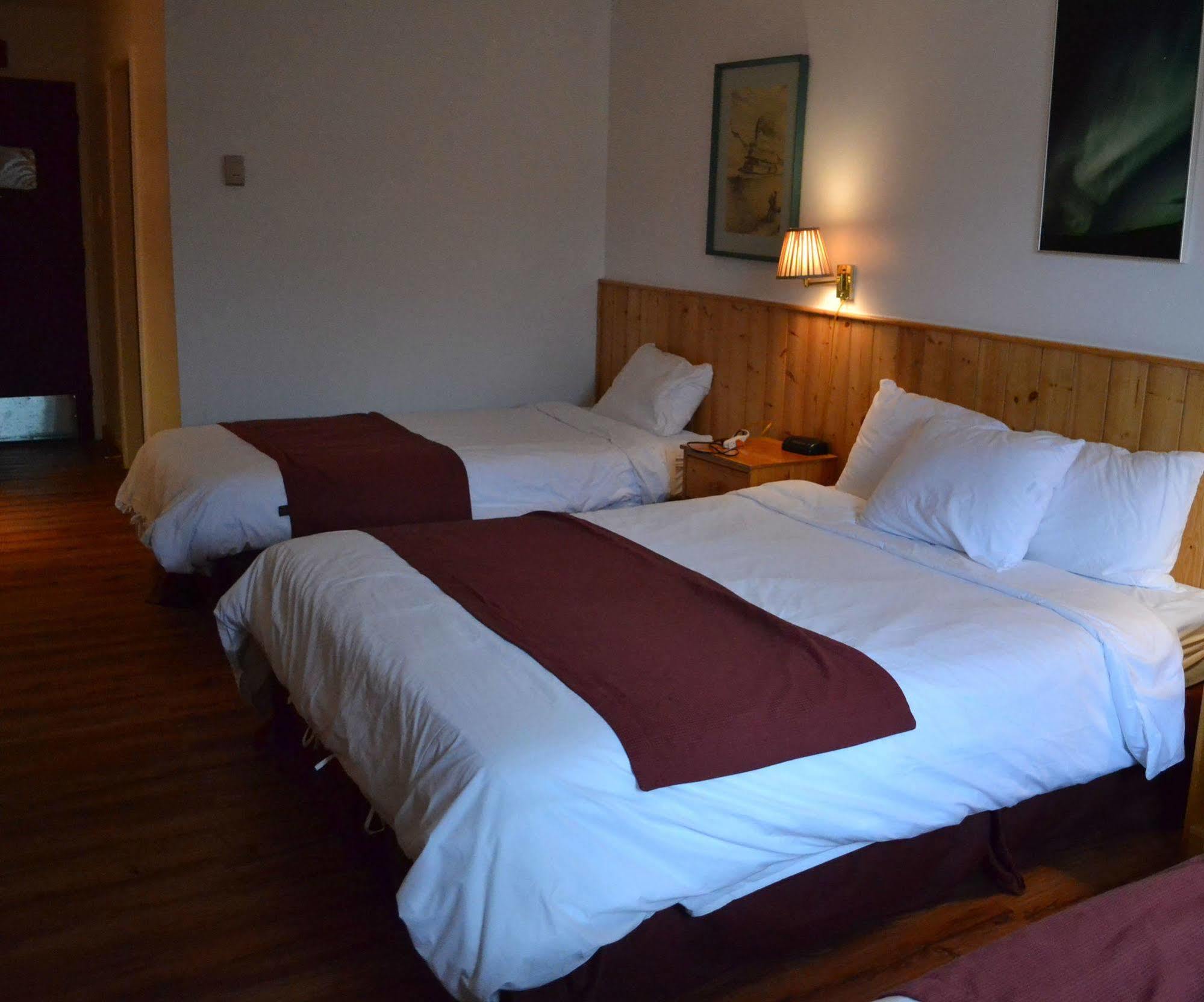 Canadas Best Value Inn- Riverview Hotel Whitehorse Kültér fotó