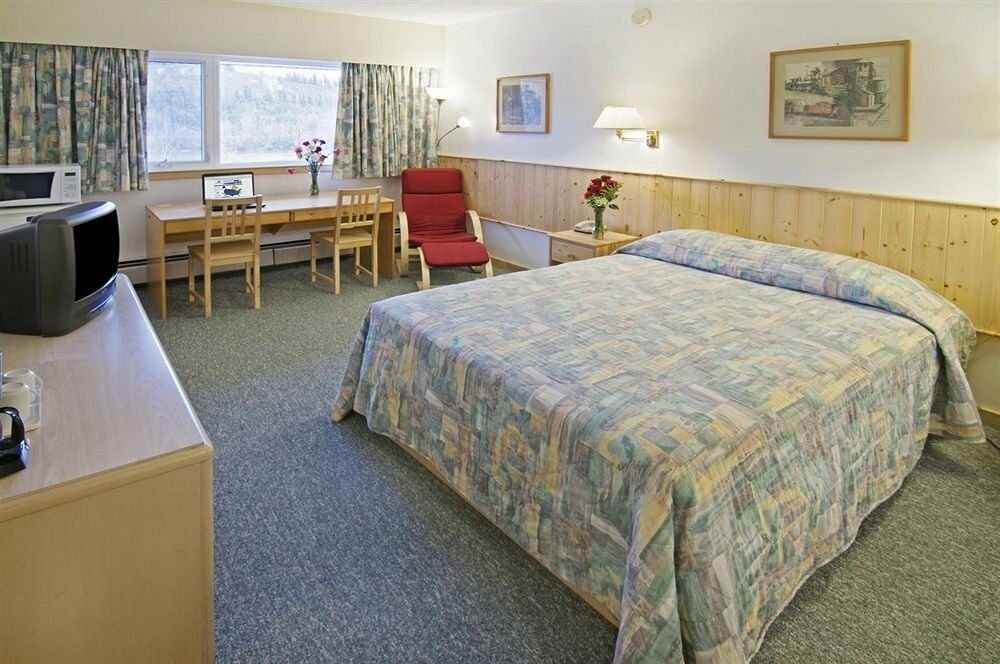 Canadas Best Value Inn- Riverview Hotel Whitehorse Kültér fotó